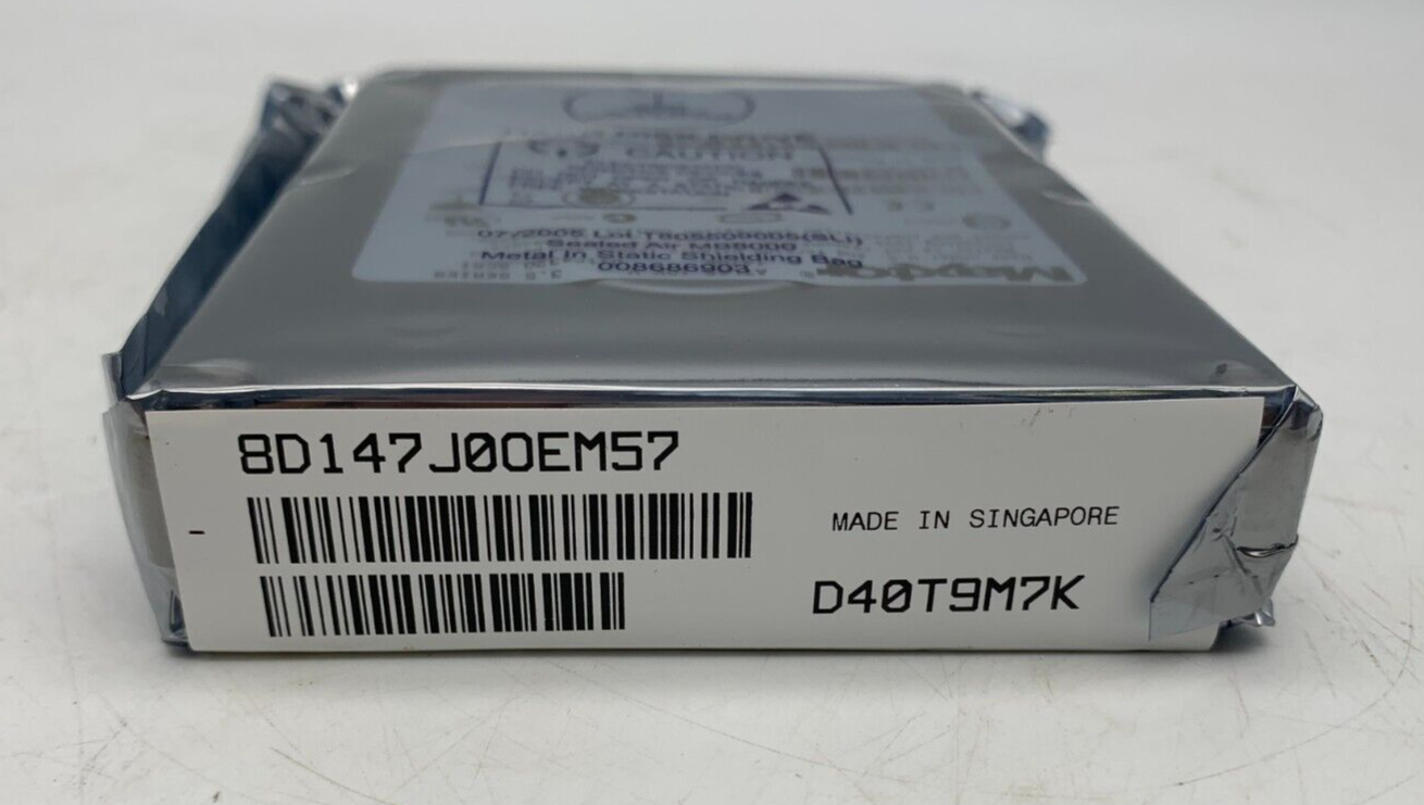 Maxtor 147GB 10K SCSI M122-6506 R 8D147J0OEM57 D40T9M7K