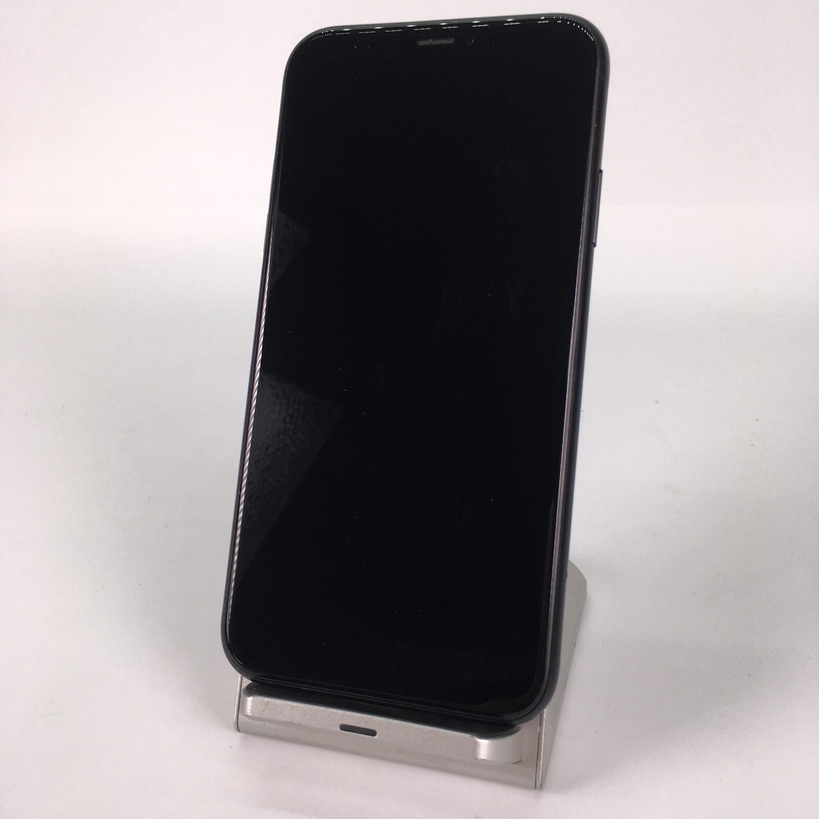 Apple iPhone XR - 64GB - AT&T - Black - MT3K2LL/A