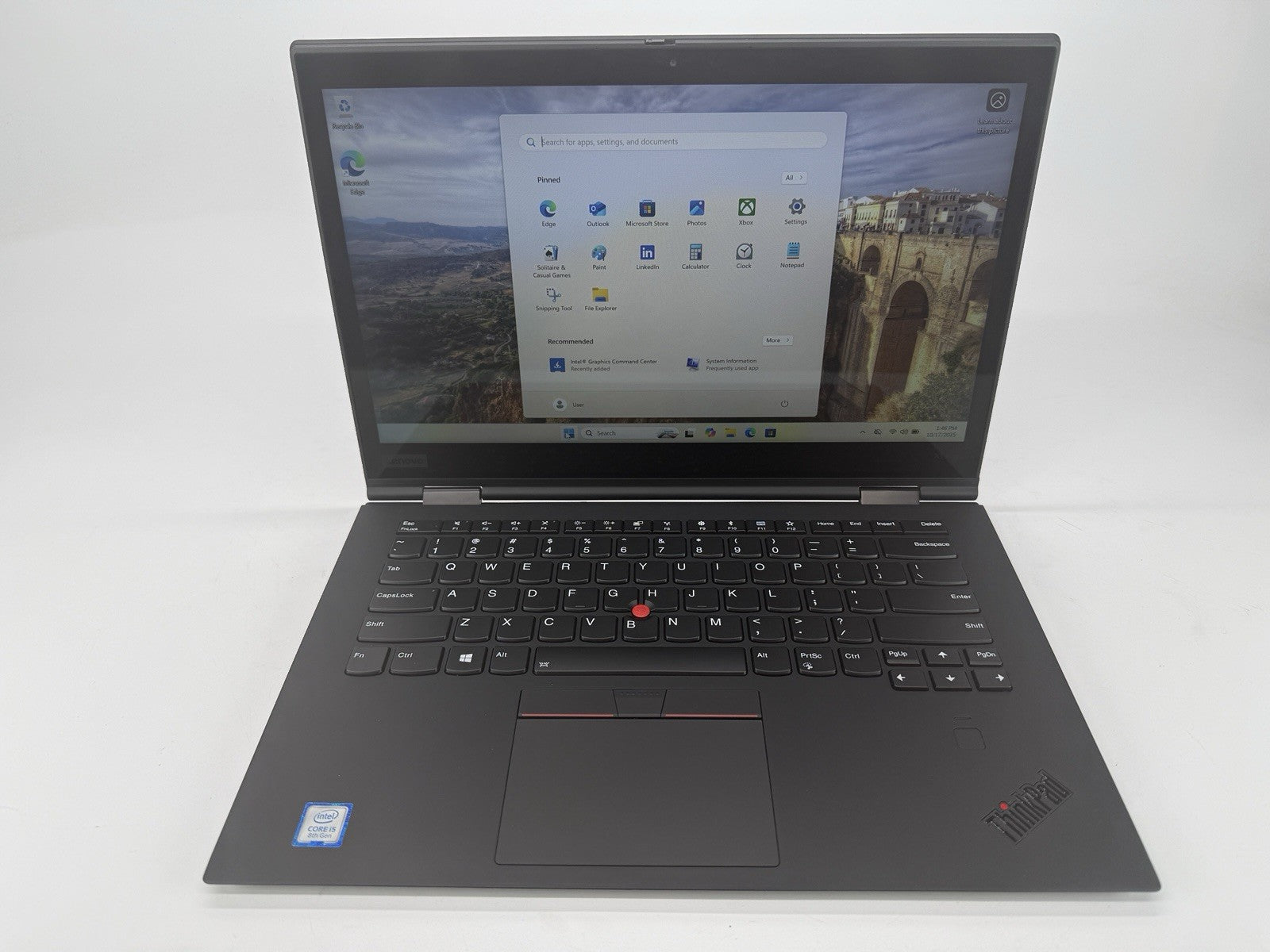 Lenovo ThinkPad x1 Yoga 3rd Gen Intel i5-8250u 1.60 GHz 8 GB RAM 256 GB SSD