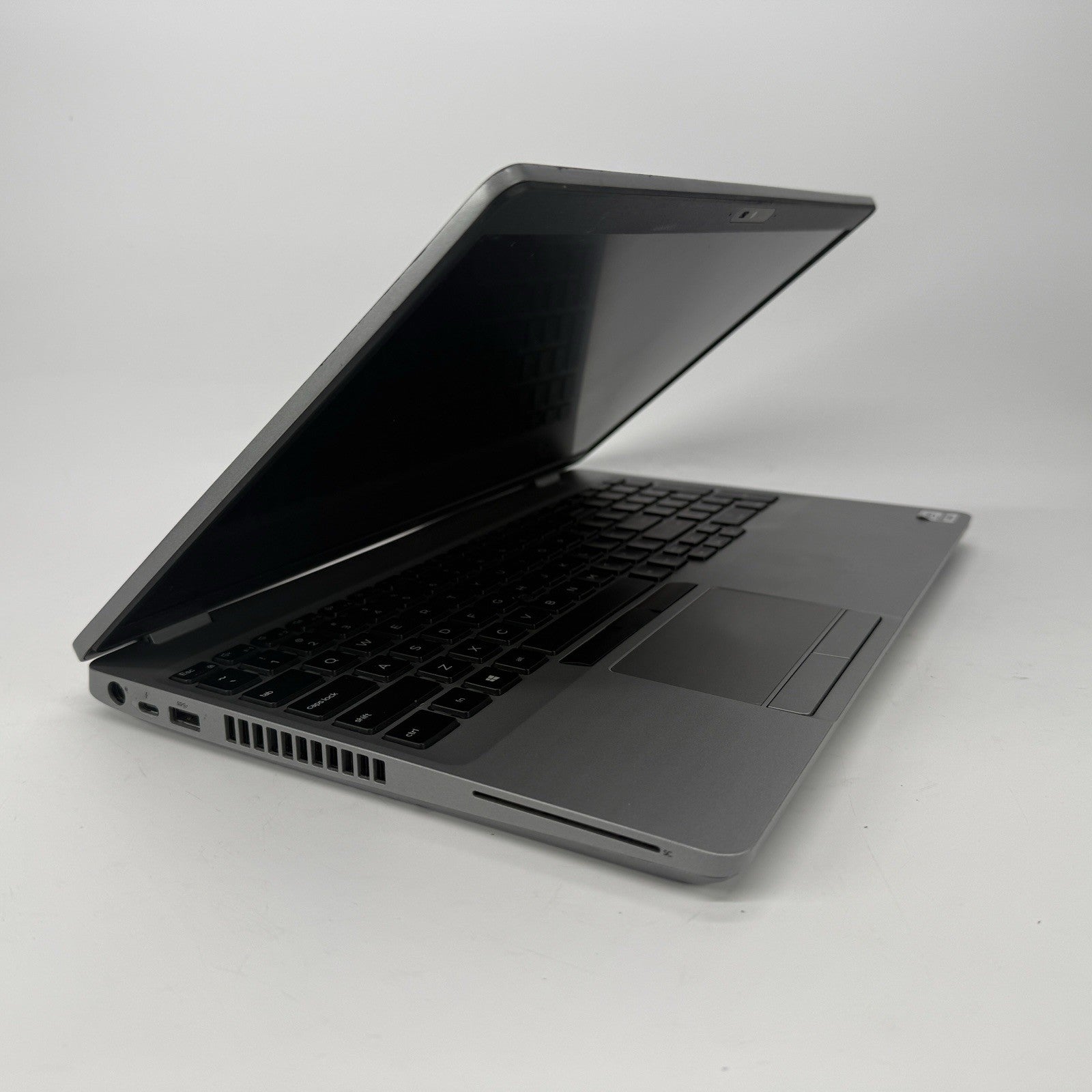 Dell Latitude 5511 Intel i5-10th Gen 2.60 GHz 16 GB RAM 256 GB SSD (NVMe) Win 11