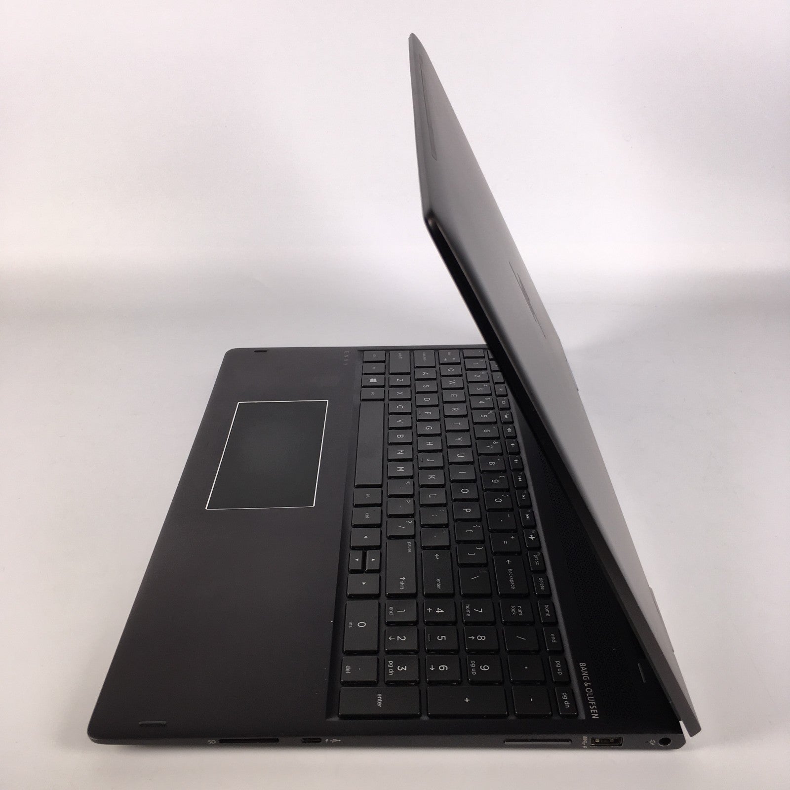 HP ENVY 15m-bq121dx AMD Ryzen 5 2500u 2.0 GHz 8GB Ram 512GB SSD Windows 11
