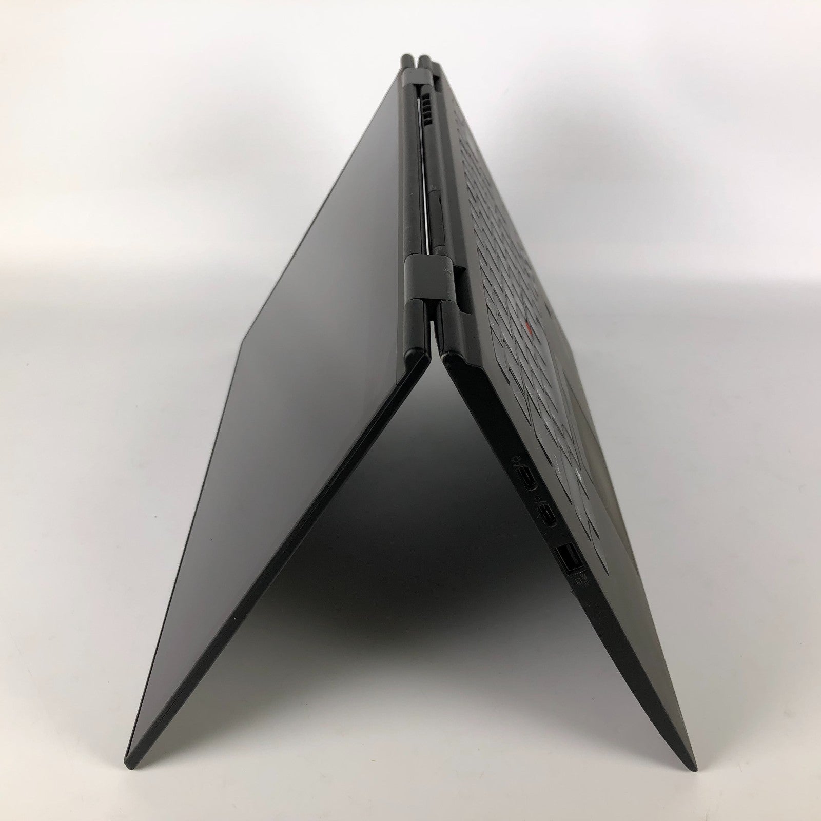 Lenovo ThinkPad x1 Yoga 3rd Intel i5-8250u 1.6Ghz 8GB Ram 256GB SSD Windows 11